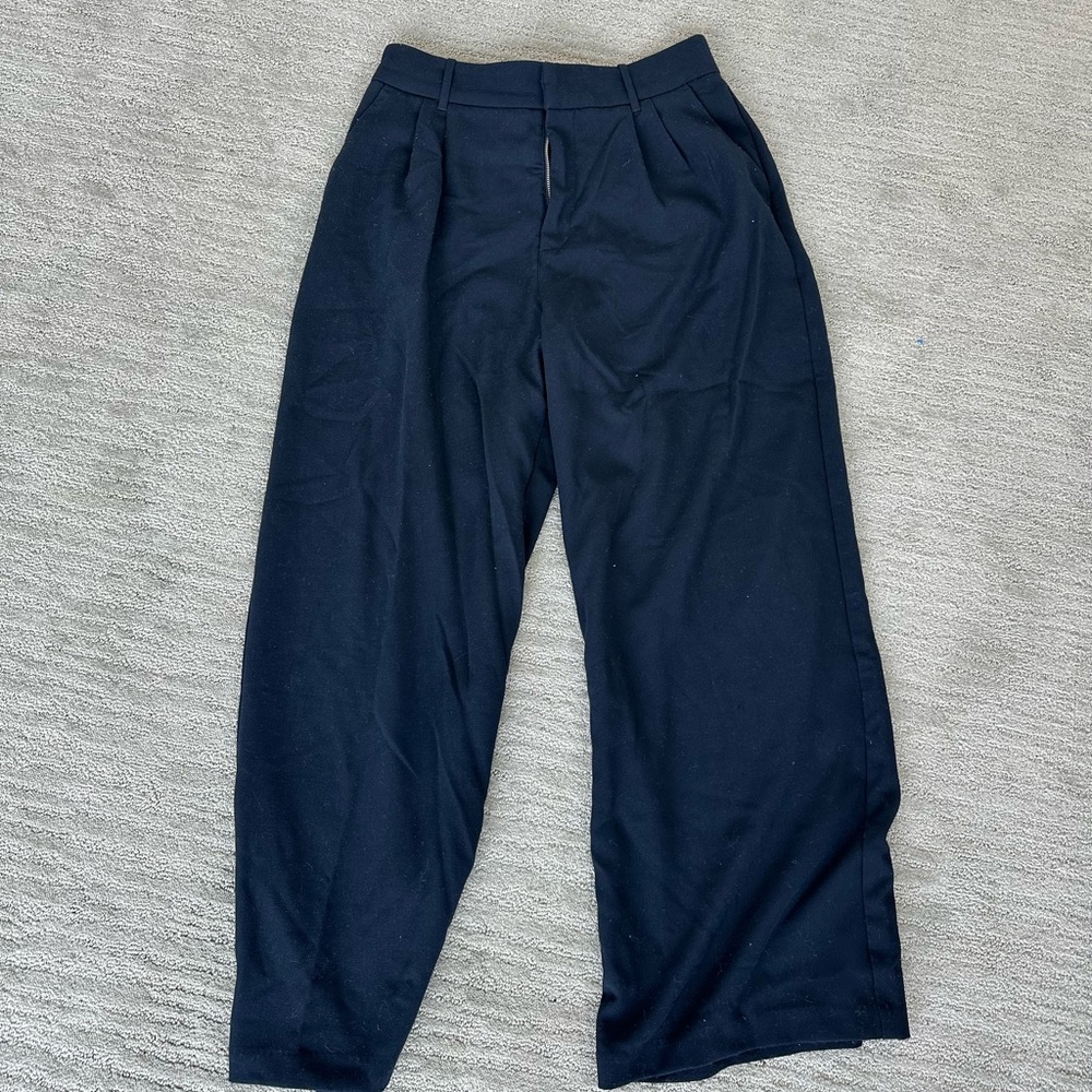 Abercrombie Wide Leg Trouser Pant - Large Short in Navy